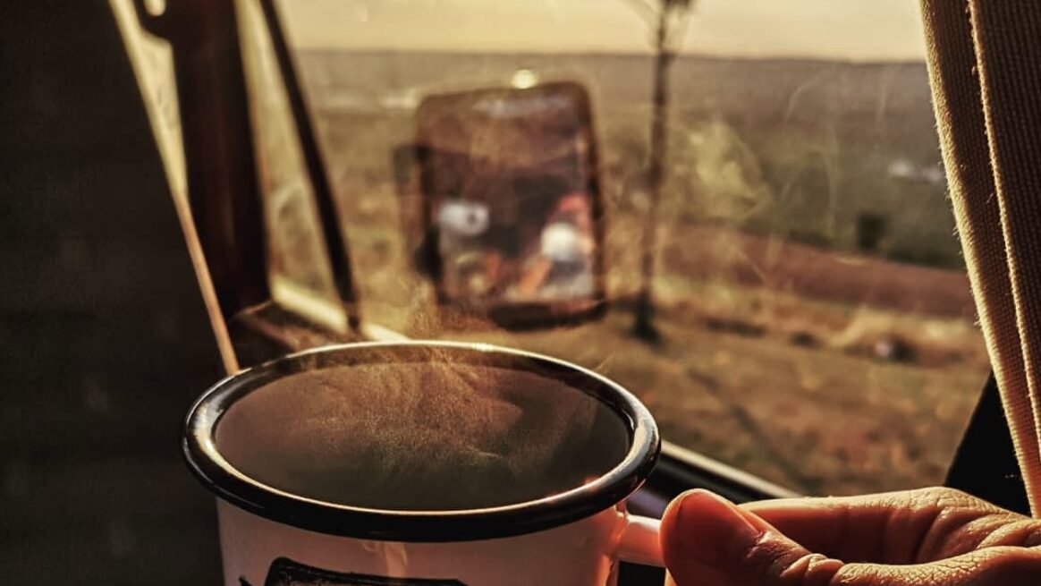 Die beste Kaffeezubereitung für jeden Camping-Typ